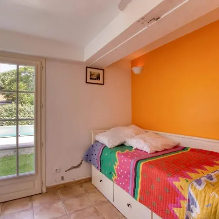 Elegant House With Terrace Garden And Pool Sanary-sur-Mer