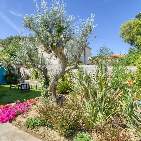 Elegant House With Terrace Garden And Pool * Sanary-sur-Mer