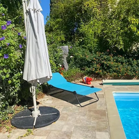 Elegant House With Terrace Garden And Pool Holiday home